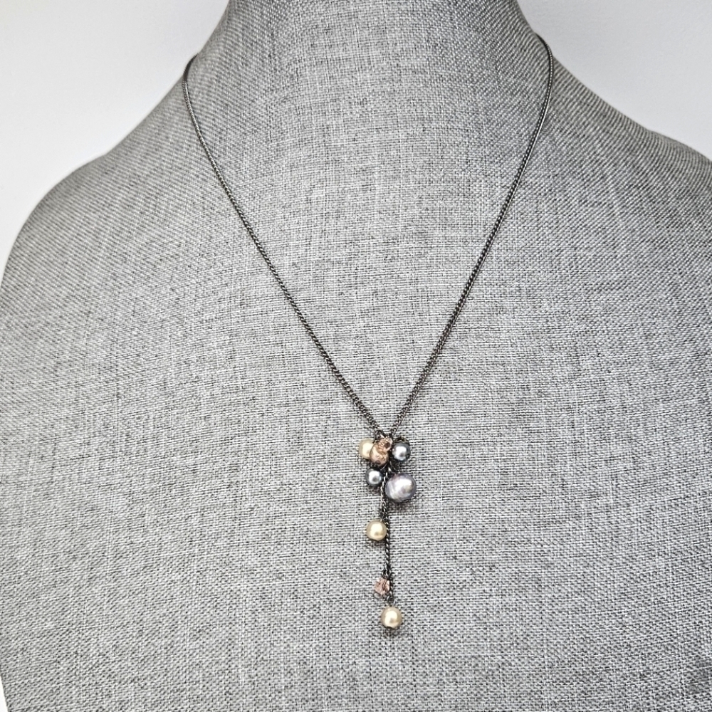 Coldwater Creek Pastel Faux Pearl Cluster Dainty Classic Gunmetal Necklace